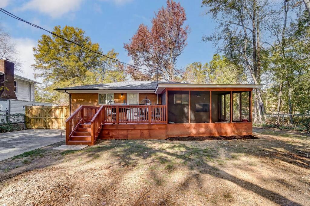 Charlotte Charm Haven With Outdoor Tv Villa Luaran gambar